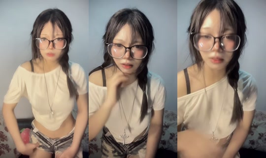aaprilhighschool99 TikTok Live — Aug 7, 2026, 7:38 PM