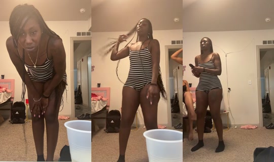 adore.maay TikTok Live — Aug 30, 2026, 10:29 PM