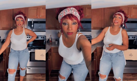 adriennewilliams32 TikTok Live — Aug 14, 2026, 3:32 PM
