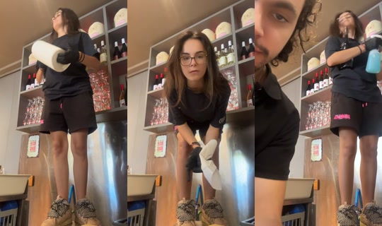 aivi1919 TikTok Live — Jul 18, 2026, 8:10 AM