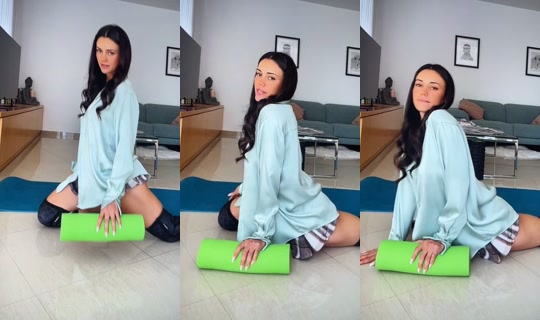 ak4bhzkgx0 TikTok Live — Jul 14, 2026, 9:17 PM
