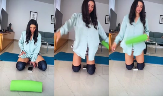 ak4bhzkgx0 TikTok Live — Jul 15, 2026, 3:51 AM