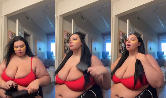 alexaspasia TikTok Live — Aug 21, 2026, 4:44 PM