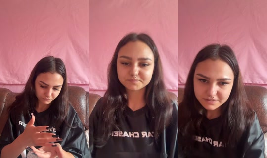 andreea.m.15 TikTok Live — Jul 13, 2026, 10:31 AM