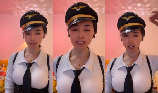 angelawong5299 TikTok Live — Sep 1, 2026, 4:52 AM