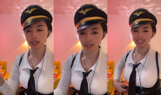 angelawong5299 TikTok Live — Sep 1, 2026, 5:28 AM