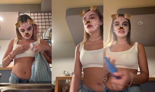 anna_camilla.__ TikTok Live — Aug 30, 2026, 12:18 AM