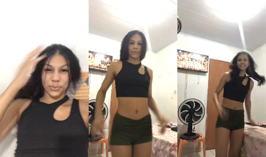 annasouza.__ TikTok Live — Jul 15, 2026, 10:18 PM