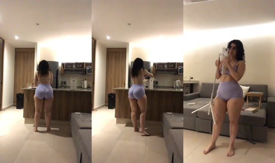 annastayziaa TikTok Live — Aug 10, 2026, 1:39 AM