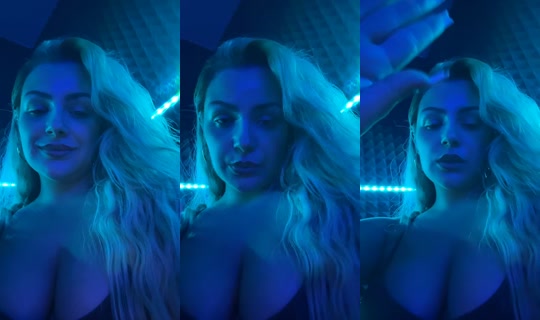 annxina TikTok Live — Aug 30, 2026, 9:04 PM