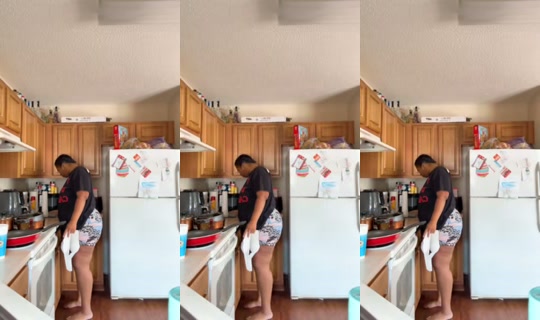 ashleysmtih TikTok Live — Aug 15, 2026, 6:30 PM