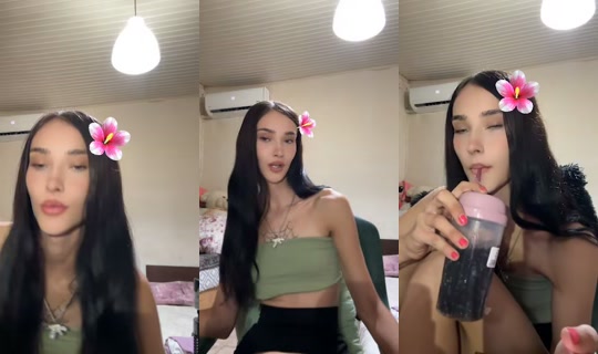 athina.alfaa TikTok Live — Aug 28, 2026, 7:15 PM