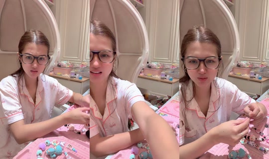 atriesangel TikTok Live — Aug 9, 2026, 2:31 PM