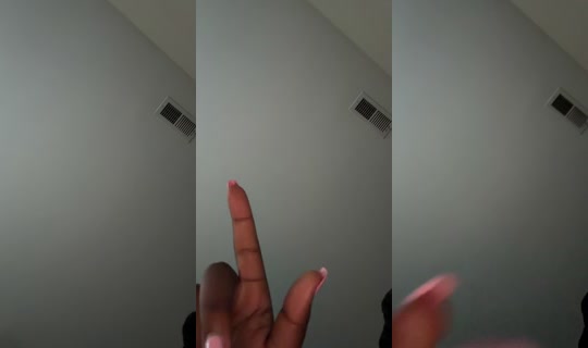 aya.dreamsxo TikTok Live — Aug 8, 2026, 12:32 PM