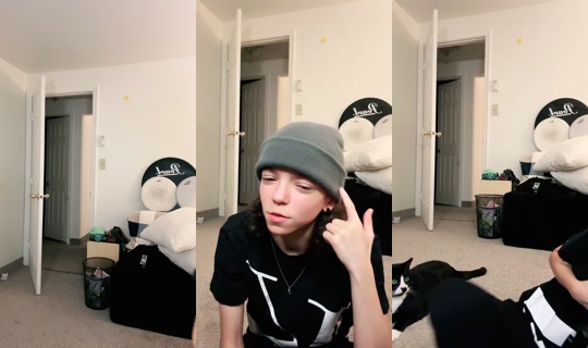 ayesmallz TikTok Live — Aug 23, 2026, 3:59 AM