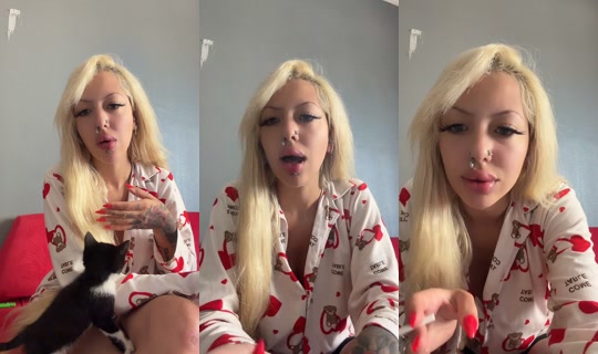ayse.ks42 TikTok Live — Jul 15, 2026, 7:32 AM