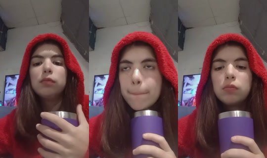 azulvalentini2004 TikTok Live — Aug 2, 2026, 1:25 AM