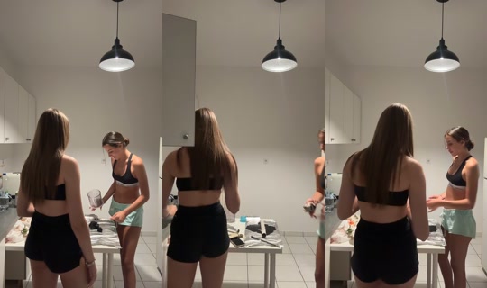 blonde.divax TikTok Live — Jul 15, 2026, 8:46 PM