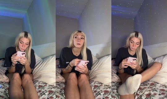 blondegirlkells TikTok Live — Aug 19, 2026, 12:46 PM