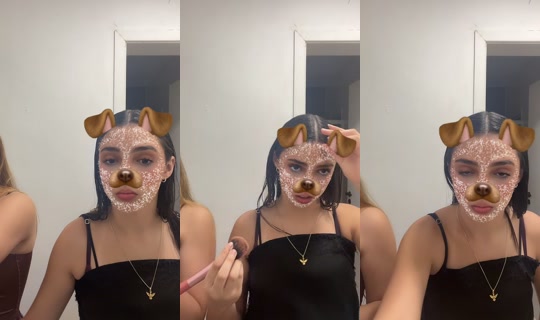 capelasecret_ TikTok Live — Aug 29, 2026, 10:12 PM