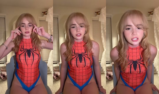 charizarddoll TikTok Live — Aug 31, 2026, 3:30 AM
