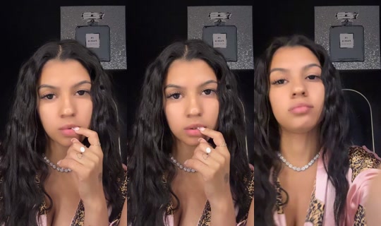 chell.ly_ TikTok Live — Sep 19, 2026, 11:59 AM