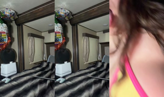 chxrryxlexxx TikTok Live — Aug 1, 2026, 12:01 PM