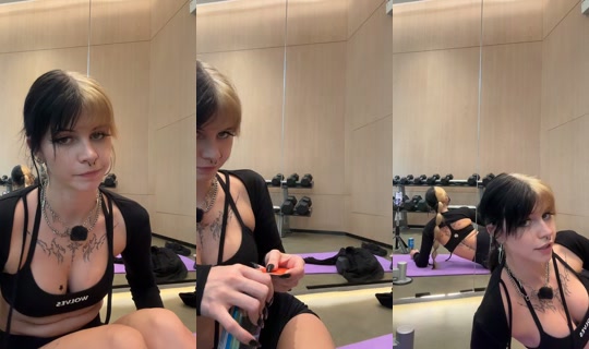 cyberbunniex TikTok Live — Jul 30, 2026, 7:21 AM