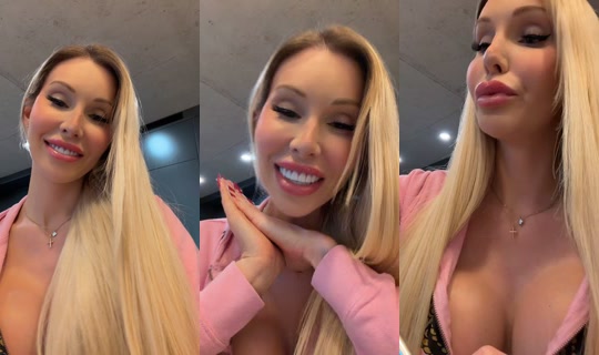 d0ll_nextd00r TikTok Live — Sep 16, 2026, 7:42 PM