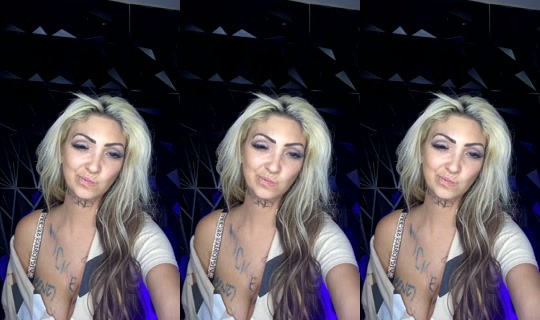 danielleseeger TikTok Live — Jul 25, 2026, 4:32 PM