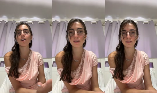 debbie998 TikTok Live — Sep 7, 2026, 9:01 PM