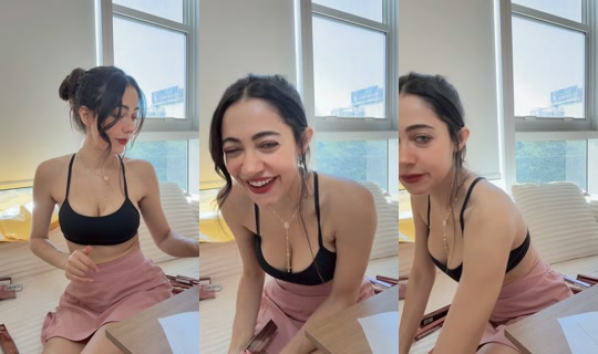 deniz.damla24 TikTok Live — Aug 11, 2026, 9:49 PM