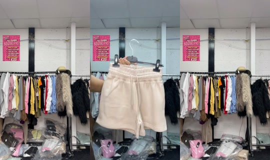 dollarbabesboutique TikTok Live — Aug 21, 2026, 11:59 AM