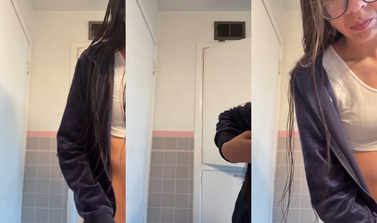 dopegiirl TikTok Live — Aug 21, 2026, 2:49 PM