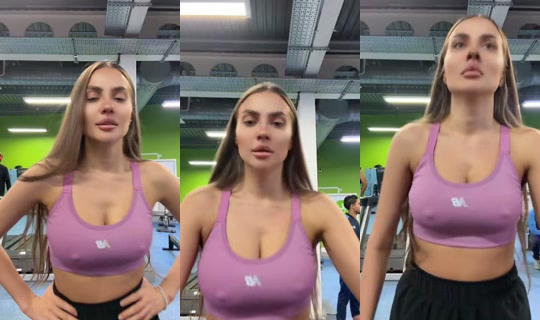 ela_000010 TikTok Live — Sep 7, 2026, 5:44 PM