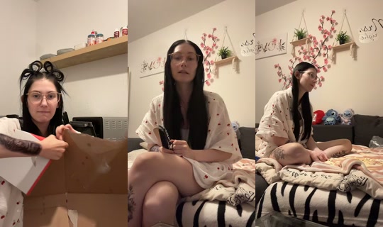 elly187erz TikTok Live — Jul 14, 2026, 9:31 PM