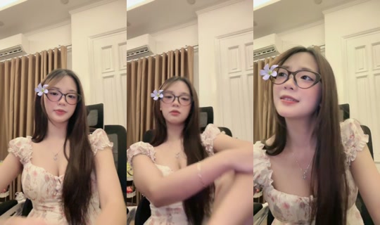 embechingoann TikTok Live — Jul 30, 2026, 2:52 PM