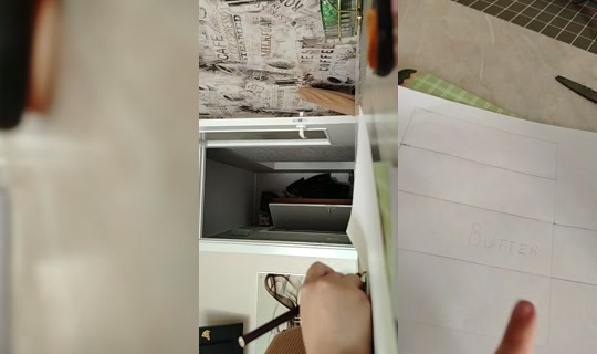 eseniks21 TikTok Live — Aug 5, 2026, 11:42 AM