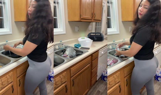 esme.cruz50 TikTok Live — Aug 22, 2026, 1:14 AM