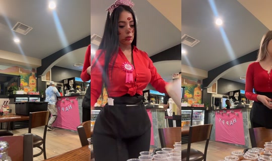 esmeraldacandela TikTok Live — Aug 15, 2026, 11:34 AM