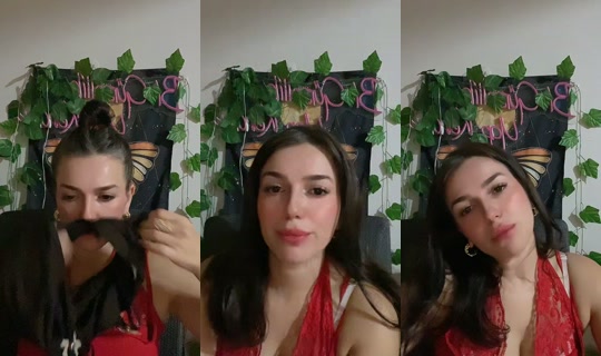 esraaa54o TikTok Live — Sep 19, 2026, 12:03 AM