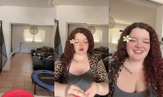 farahshappyworld TikTok Live — Aug 2, 2026, 9:59 AM
