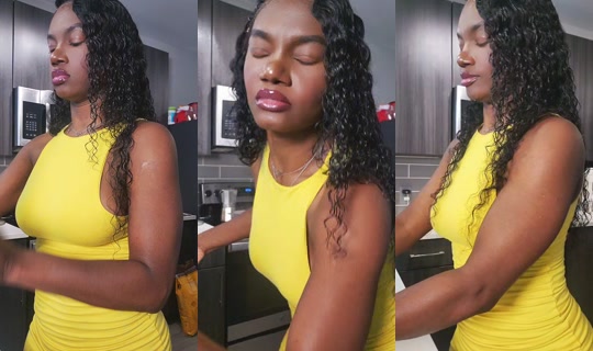 flordeebano3 TikTok Live — Aug 14, 2026, 4:39 PM