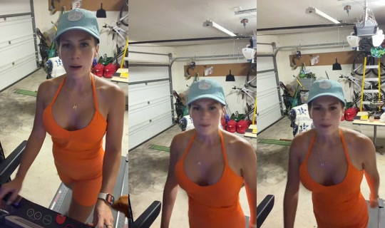 heyitsnicole_22 TikTok Live — Aug 30, 2026, 9:54 PM