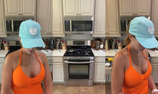 heyitsnicole_22 TikTok Live — Aug 30, 2026, 10:44 PM