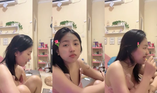 heyyr34 TikTok Live — Aug 14, 2026, 11:44 PM