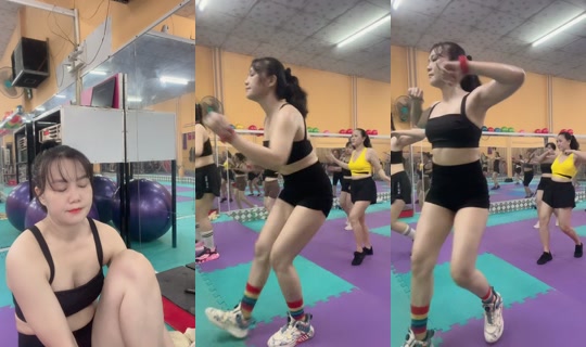 hienaerobic TikTok Live — Sep 16, 2026, 9:56 PM