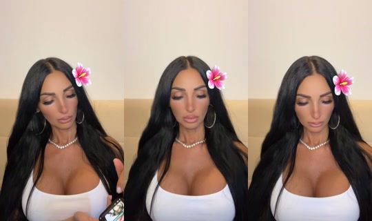 ich_klaudia TikTok Live — Jul 13, 2026, 5:00 PM