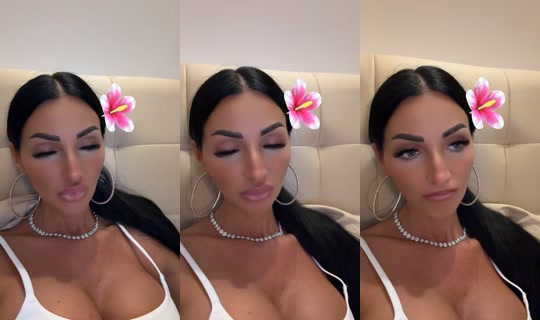 ich_klaudia TikTok Live — Jul 13, 2026, 8:04 PM