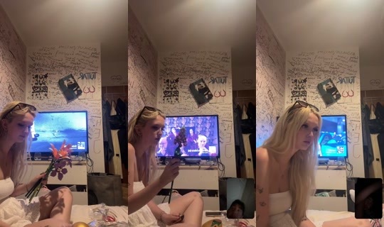 izabell_palm TikTok Live — Aug 25, 2026, 7:51 PM